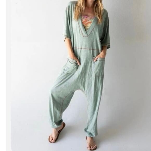 Womens Natural Life Charlie Jumpsuit Green Size M EUC! - Picture 1 of 3